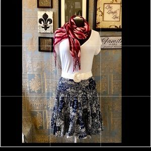 Navy/white cotton skirt American Living size 4